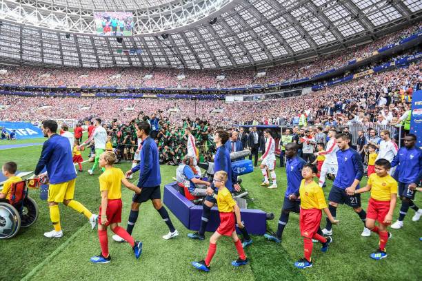 备豪华阵容 备豪华阵容