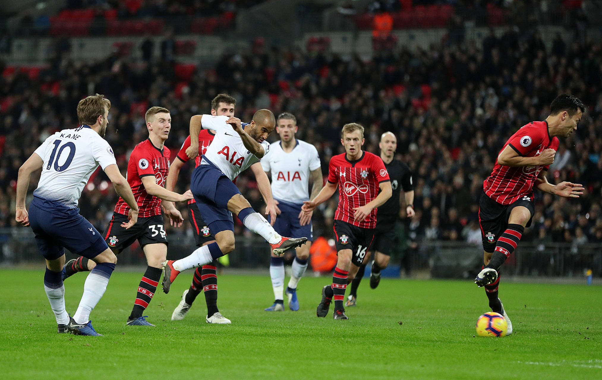 中场插上的 中场插上的